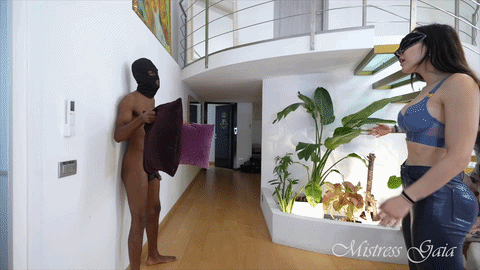 MISTRESS GAIA - UN BALLBUSTING MOLTO PARTICOLARE  - HD