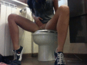 MISTRESS GAIA SHITTING